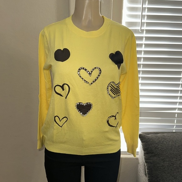 Sweater💛 - Picture 4 of 6